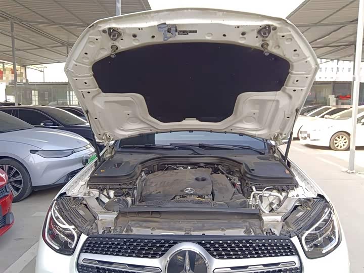 Фото 20 - Mercedes-Benz GLC-Class