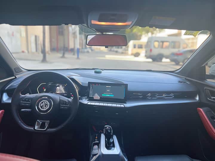 Фото 9 - MG Motor 5