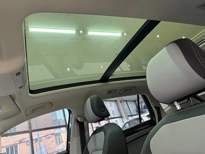 Фото 15 - Volkswagen Tayron