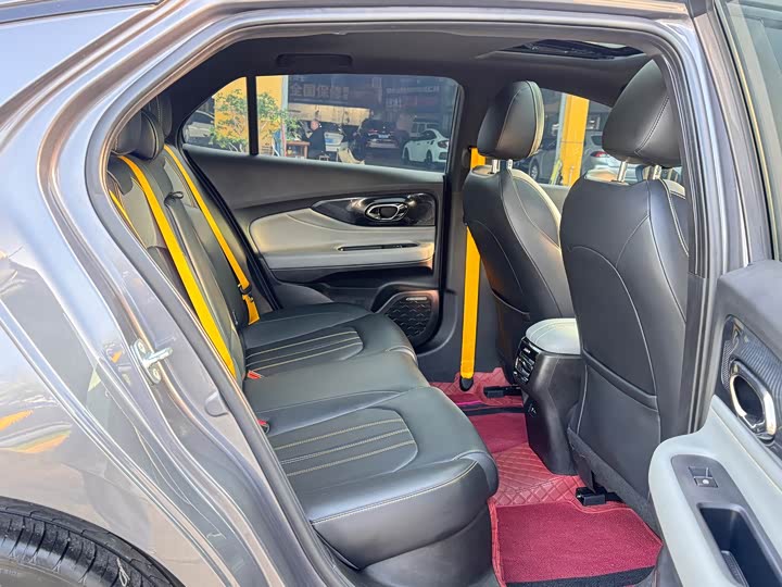 Фото 6 - GAC Trumpchi Empow R