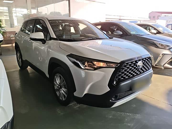 Фото 4 - Toyota Corolla Cross