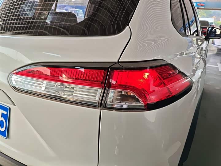 Фото 8 - Toyota Corolla Cross