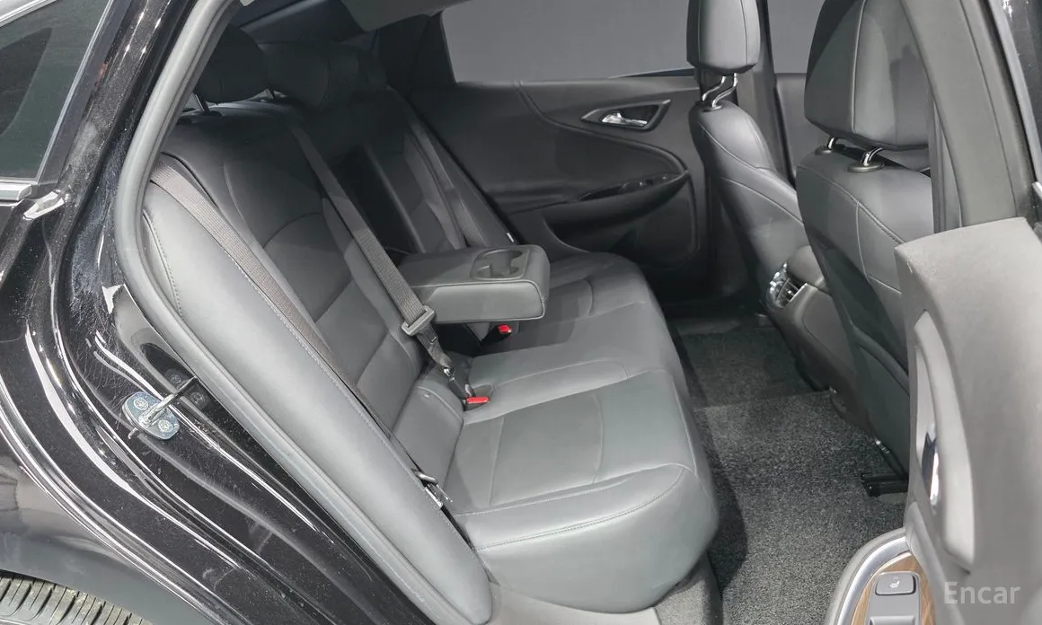 Фото 12 - Chevrolet Malibu