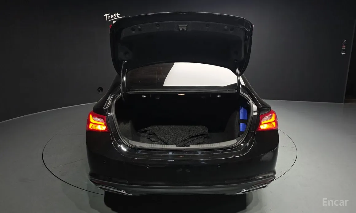 Фото 20 - Chevrolet Malibu