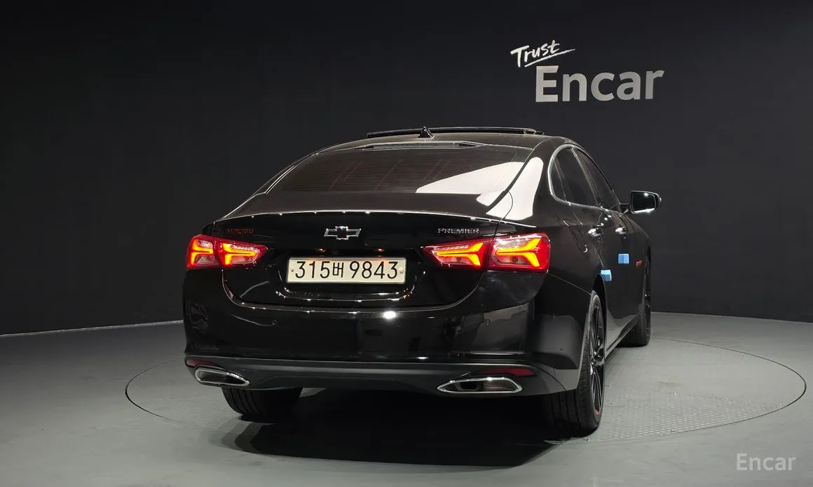 Фото 4 - Chevrolet Malibu