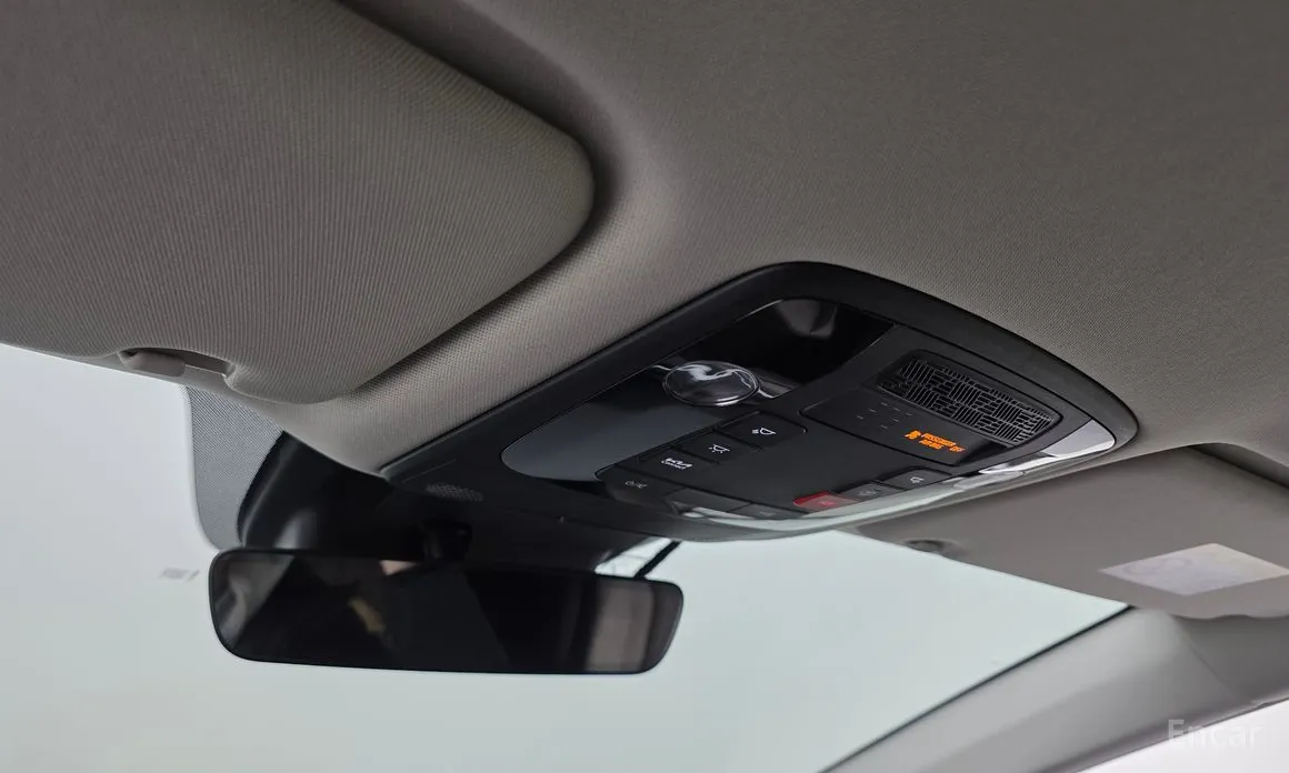 Фото 18 - Kia Carnival