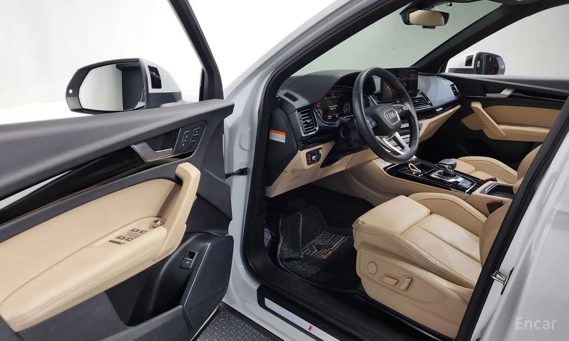 Фото 10 - Audi Q5