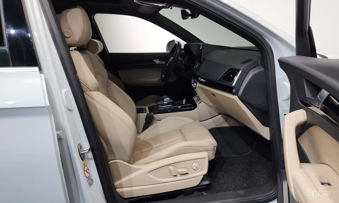 Фото 11 - Audi Q5