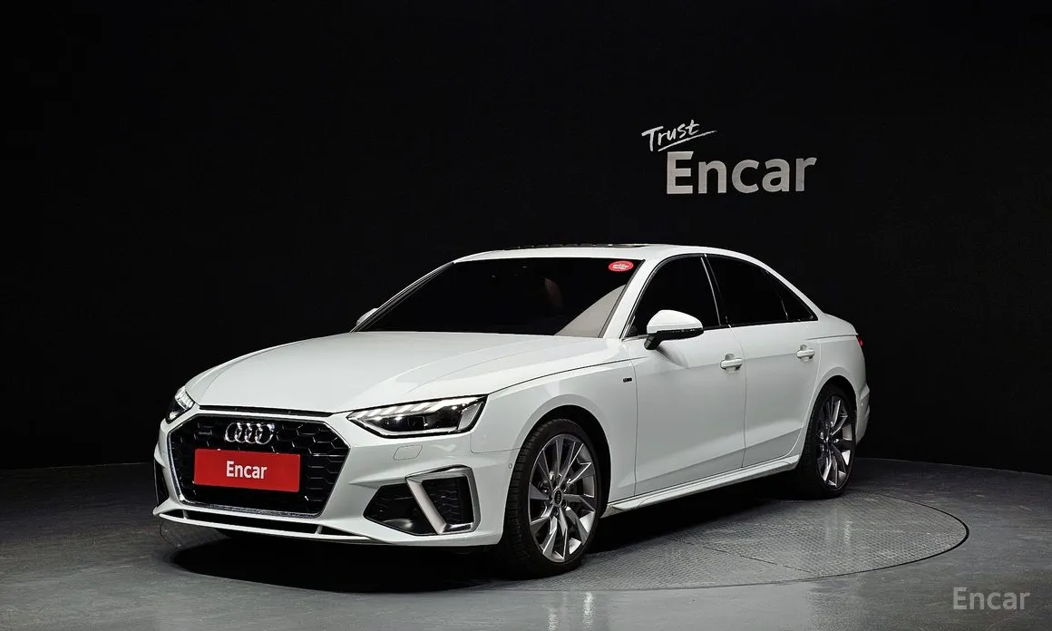 Фото 1 - Audi A4