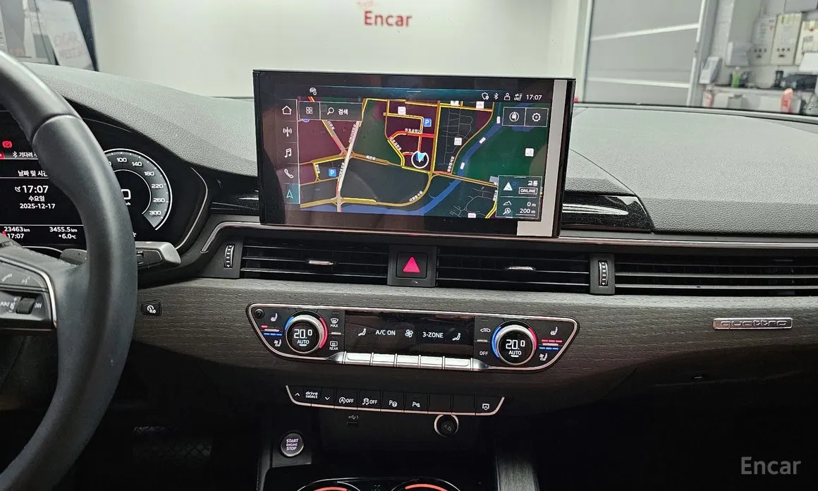 Фото 19 - Audi A4