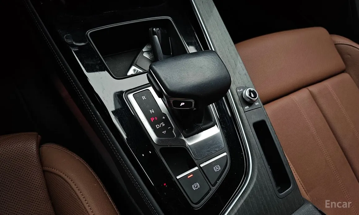 Фото 9 - Audi A4