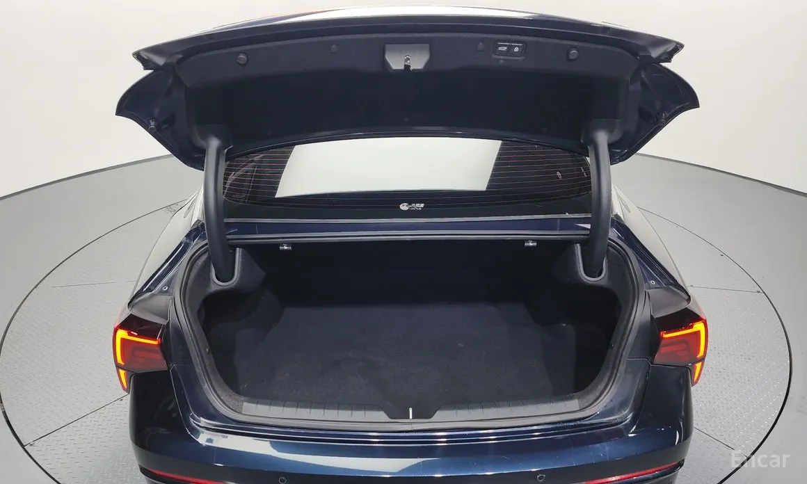 Фото 20 - Kia K5