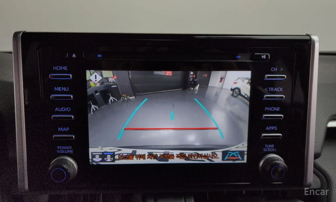 Фото 17 - Toyota RAV4