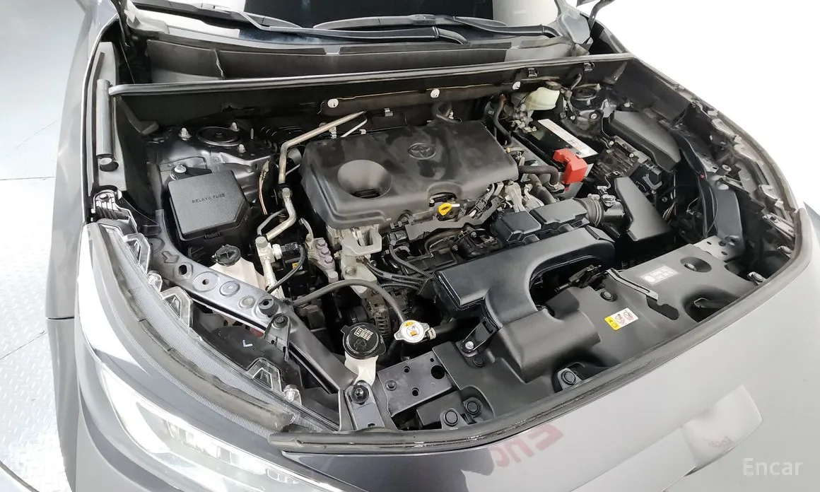 Фото 6 - Toyota RAV4