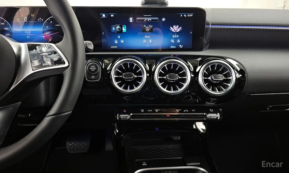 Фото 15 - Mercedes-Benz A-Class