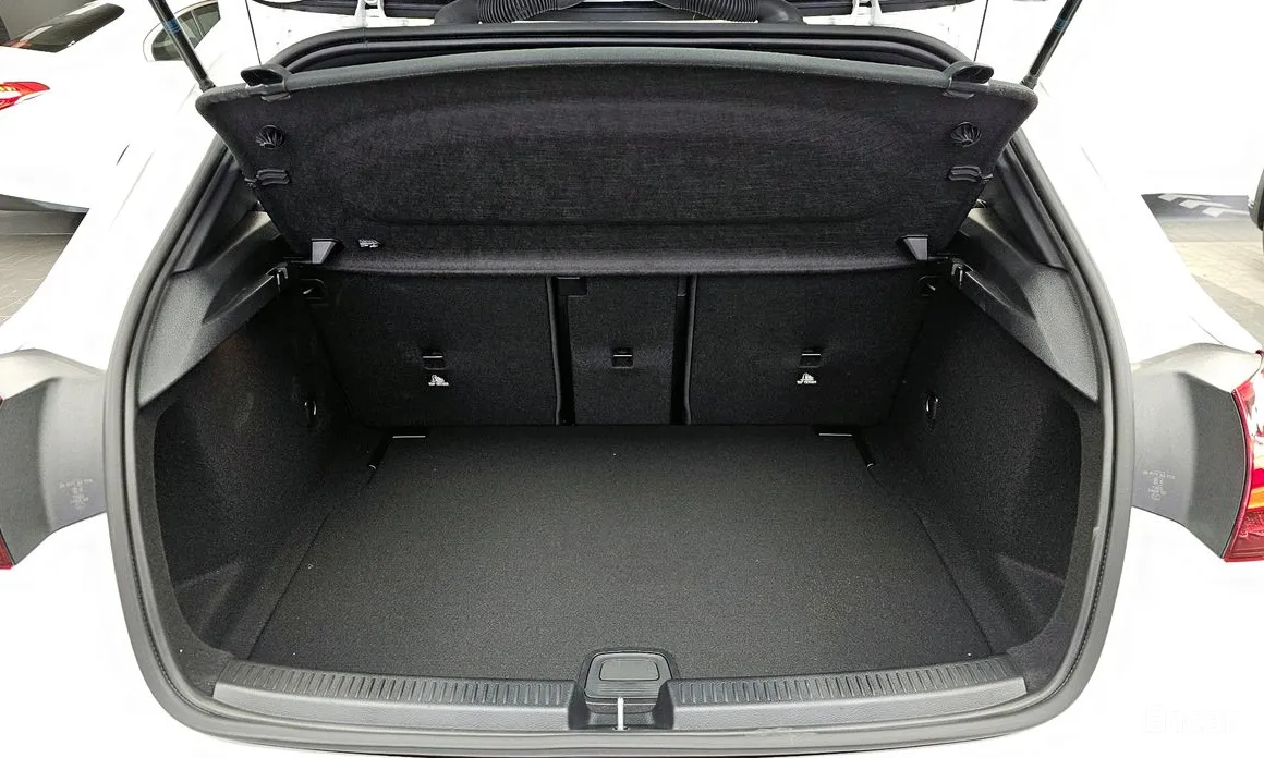 Фото 20 - Mercedes-Benz A-Class