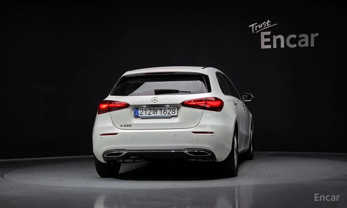 Фото 4 - Mercedes-Benz A-Class