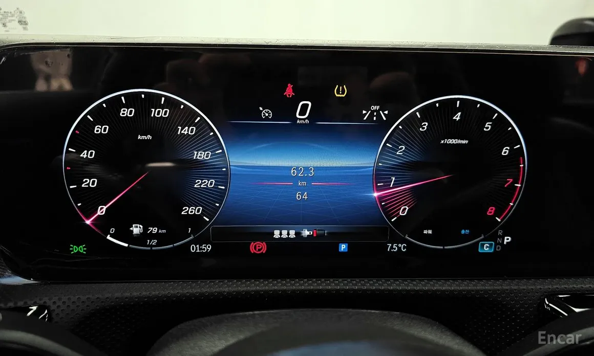 Фото 8 - Mercedes-Benz A-Class