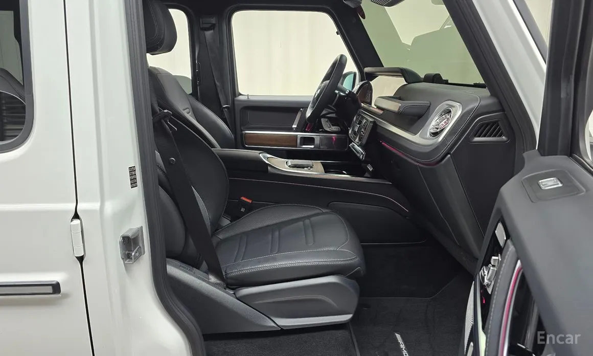 Фото 10 - Mercedes-Benz G-Class