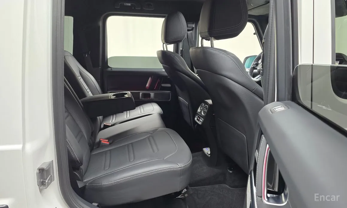 Фото 12 - Mercedes-Benz G-Class