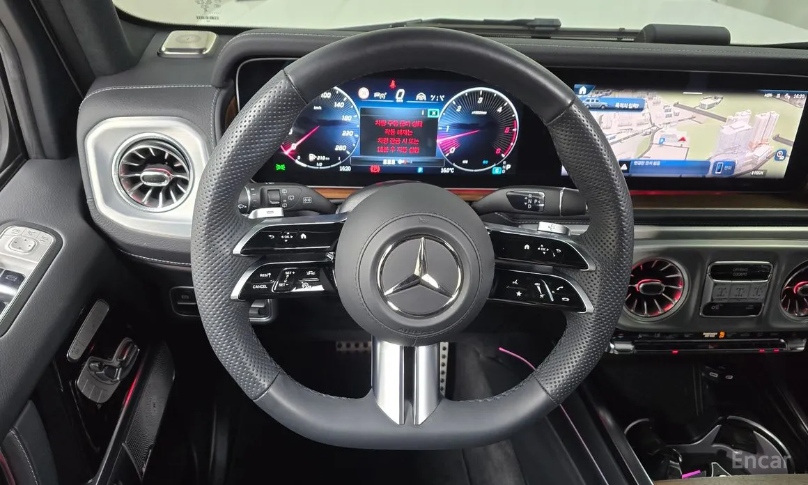 Фото 13 - Mercedes-Benz G-Class