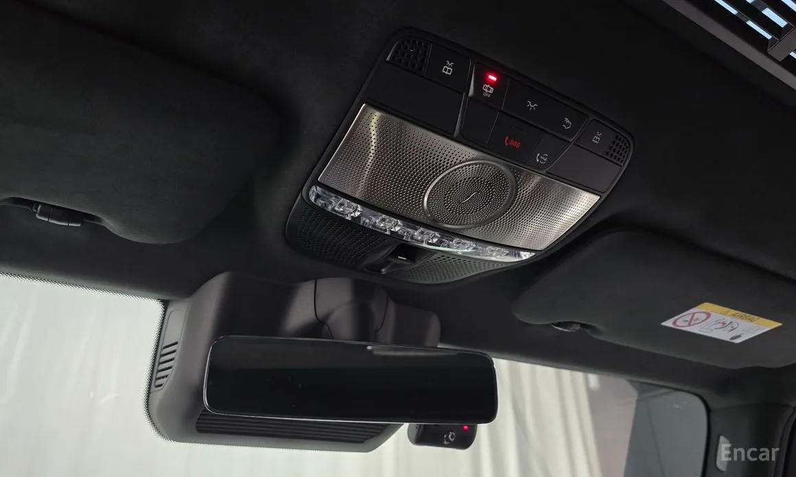 Фото 18 - Mercedes-Benz G-Class