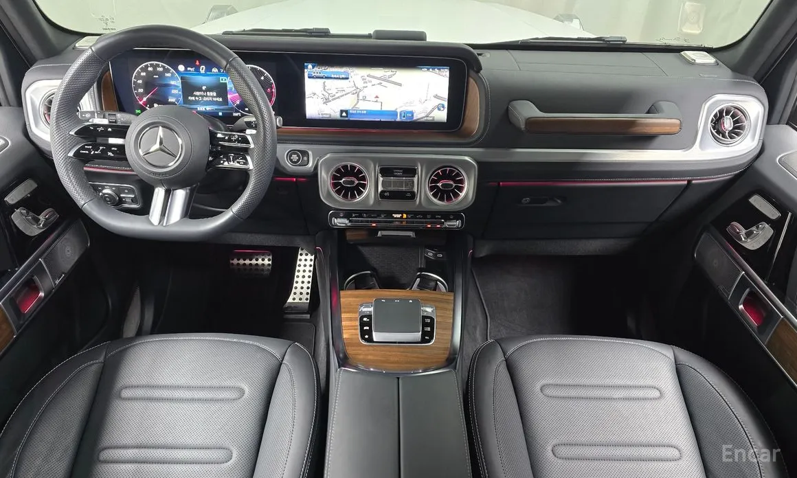 Фото 7 - Mercedes-Benz G-Class