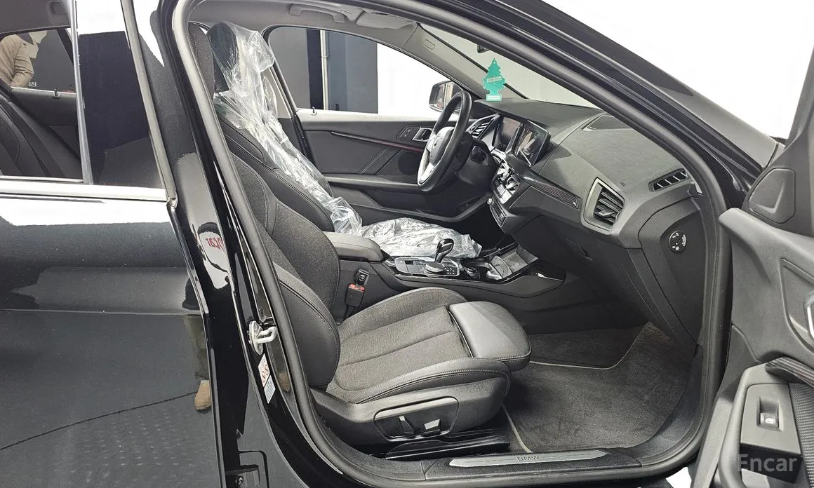 Фото 11 - BMW 1 Series