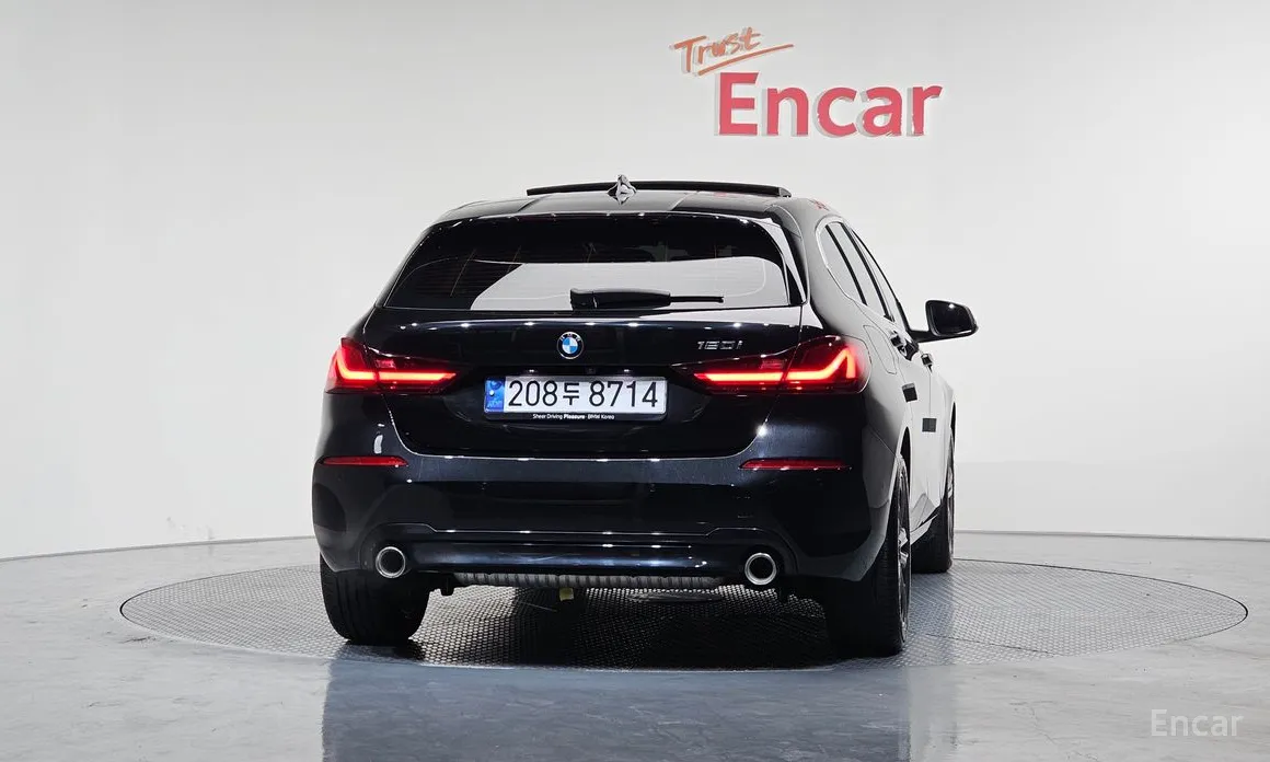 Фото 4 - BMW 1 Series