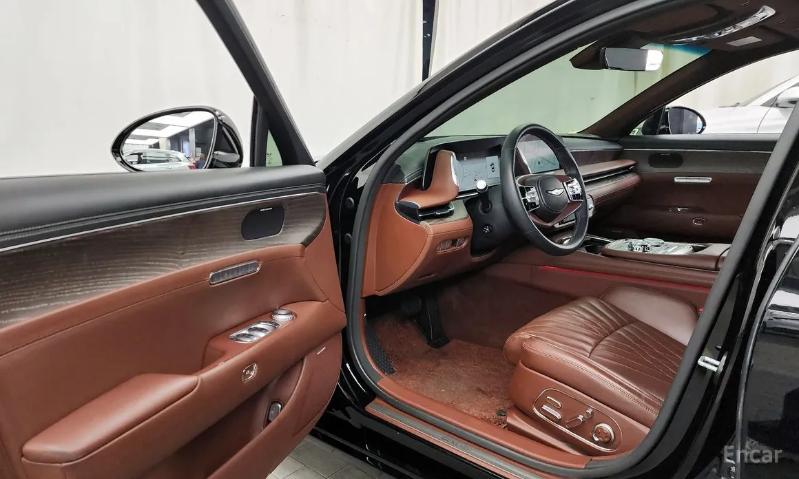 Фото 10 - Genesis G90