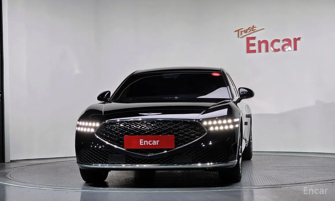 Фото 3 - Genesis G90