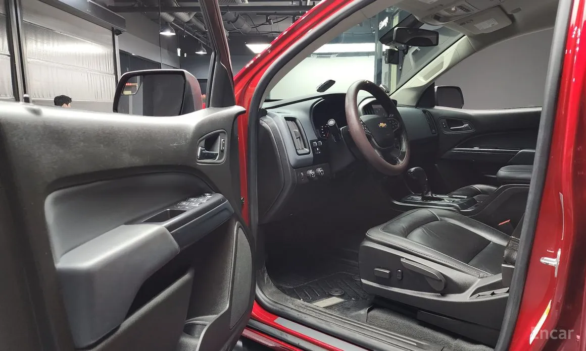 Фото 10 - Chevrolet Colorado