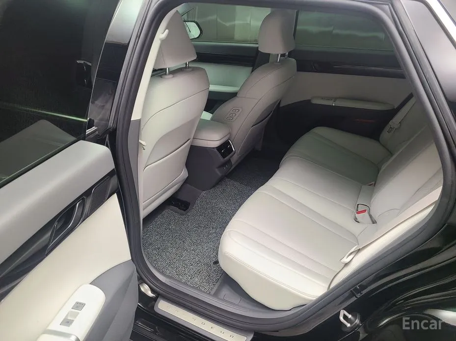 Фото 16 - Hyundai Grandeur