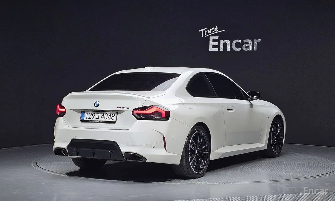 Фото 2 - BMW 2 Series