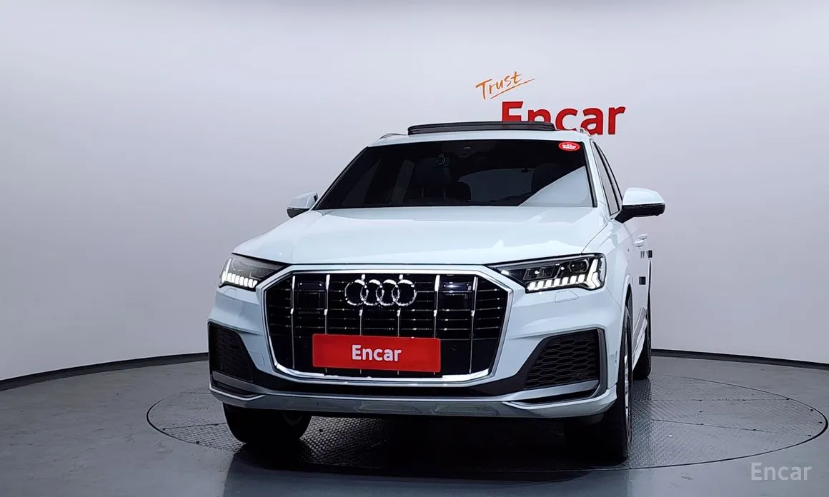 Фото 3 - Audi Q7