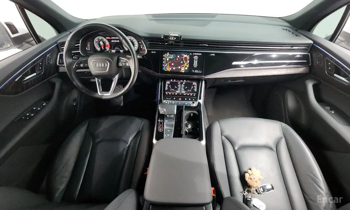 Фото 7 - Audi Q7