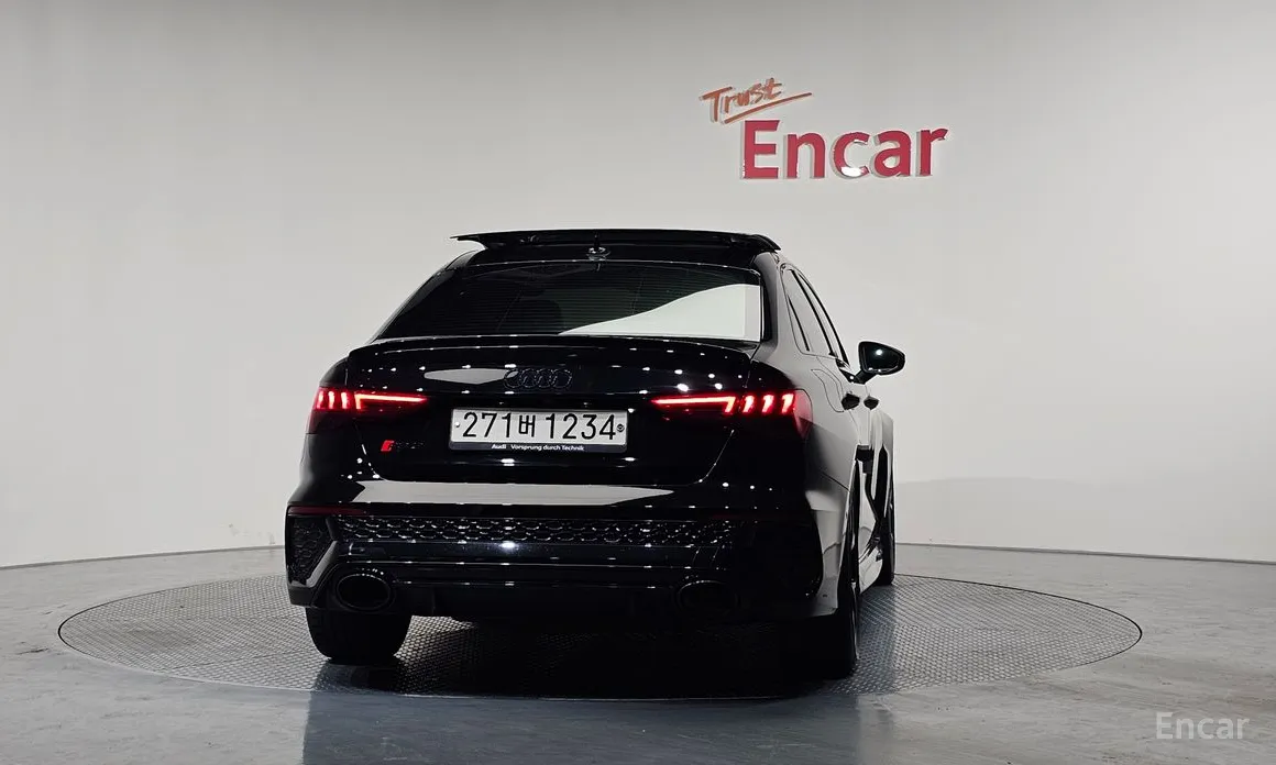 Фото 4 - Audi RS 3