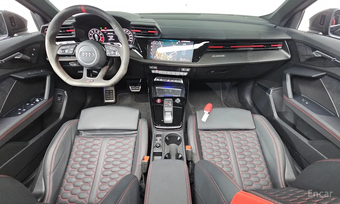 Фото 7 - Audi RS 3