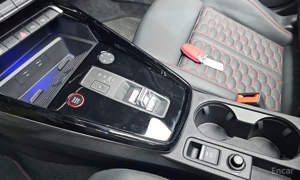 Фото 9 - Audi RS 3