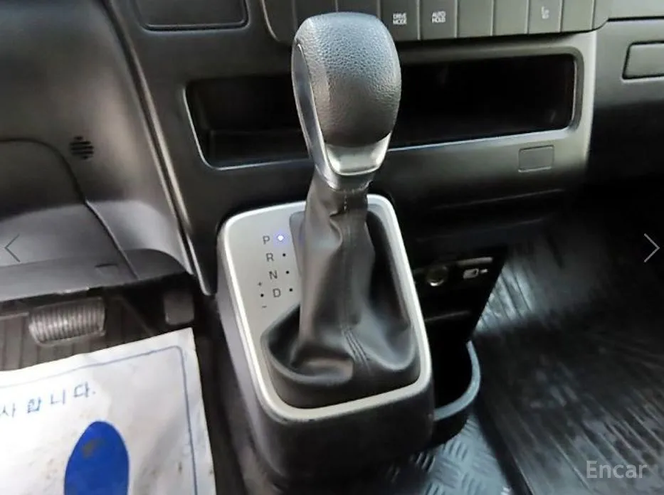 Фото 11 - Hyundai Staria