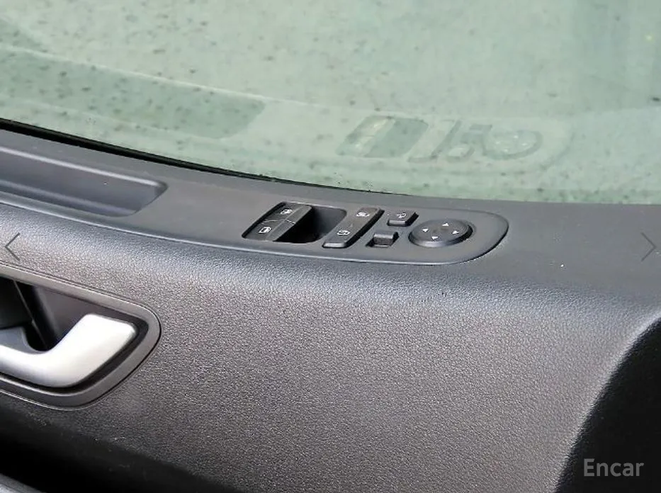 Фото 12 - Hyundai Staria