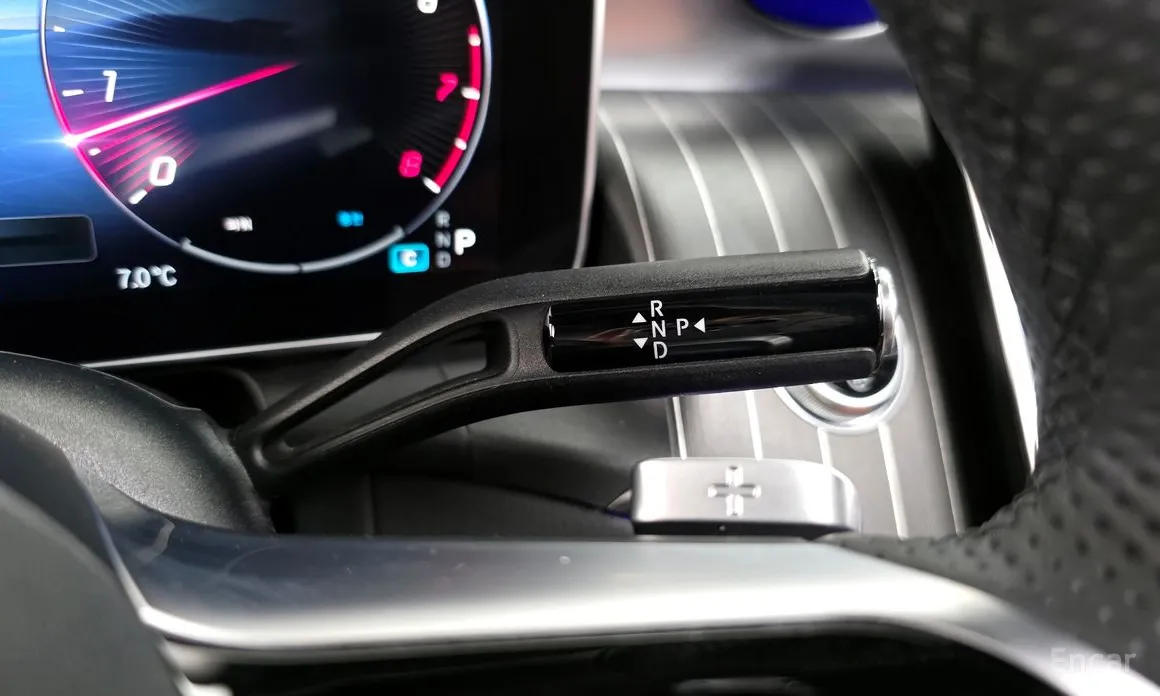 Фото 9 - Mercedes-Benz GLC-Class