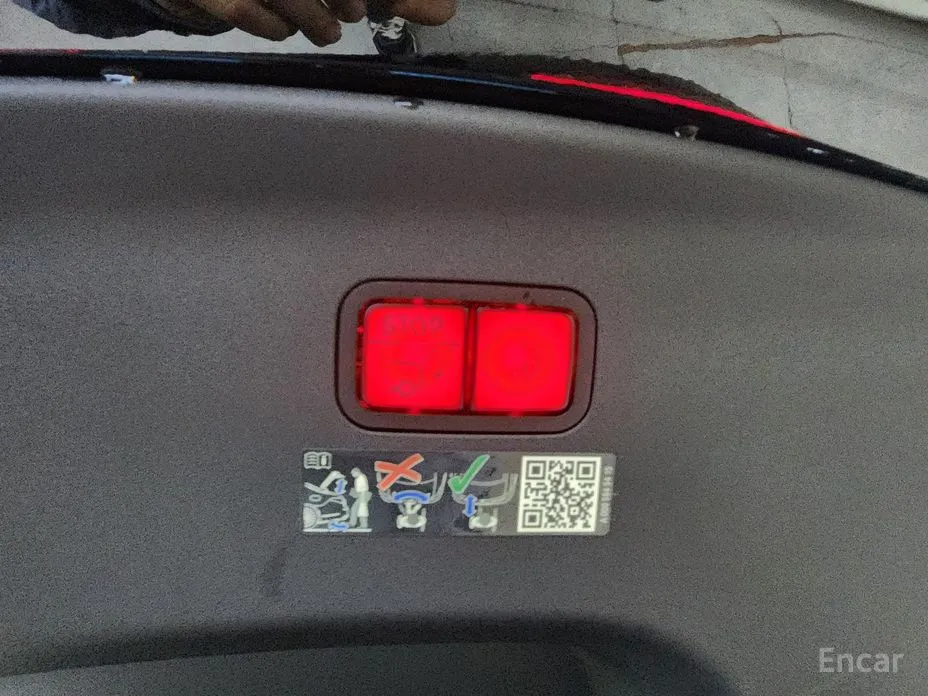 Фото 19 - Mercedes-Benz AMG GT