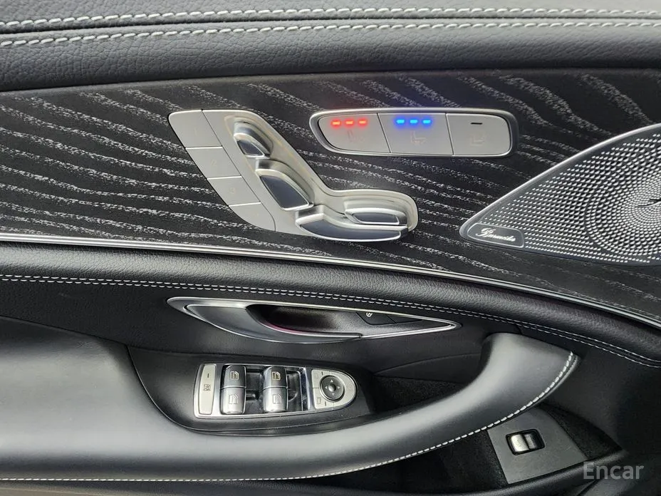 Фото 4 - Mercedes-Benz AMG GT