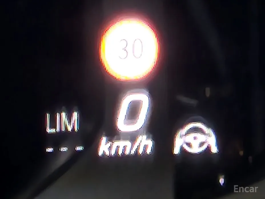 Фото 9 - Mercedes-Benz AMG GT