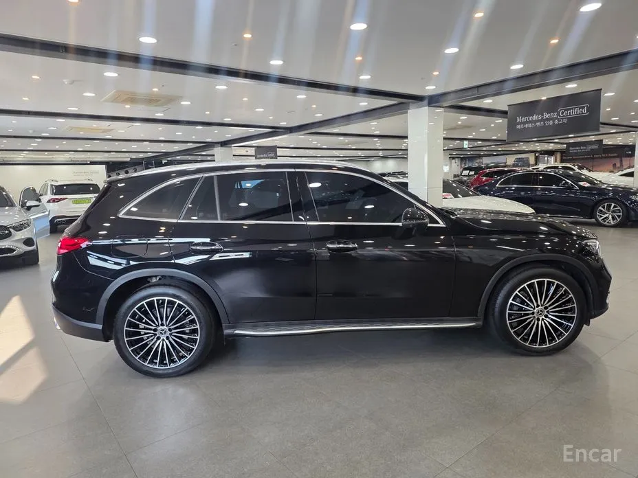 Photo 9 - Mercedes-Benz GLC-Class