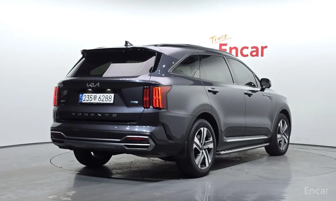 Фото 2 - Kia Sorento