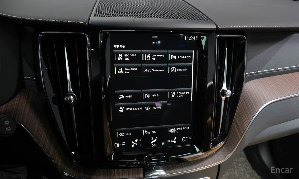 Фото 16 - Volvo XC60