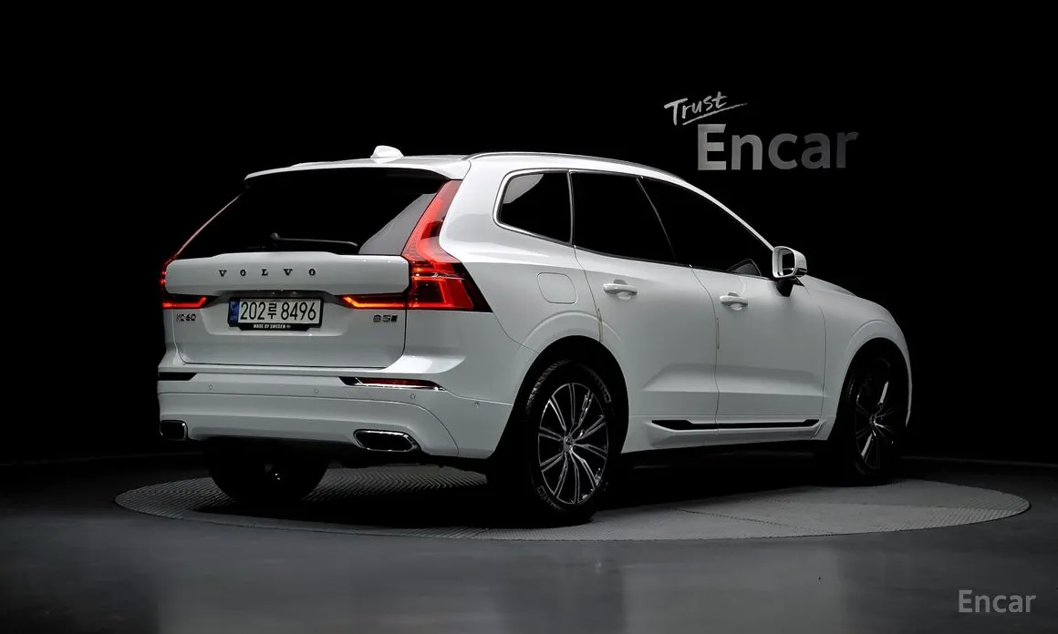 Фото 2 - Volvo XC60