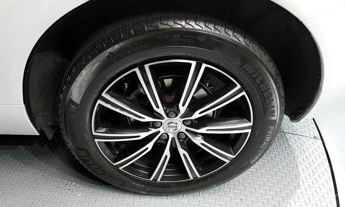 Фото 5 - Volvo XC60